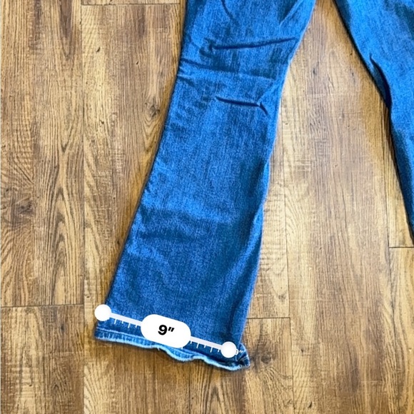 Vervet Women's Flared Jeans Size 32 - Picture 6 of 9